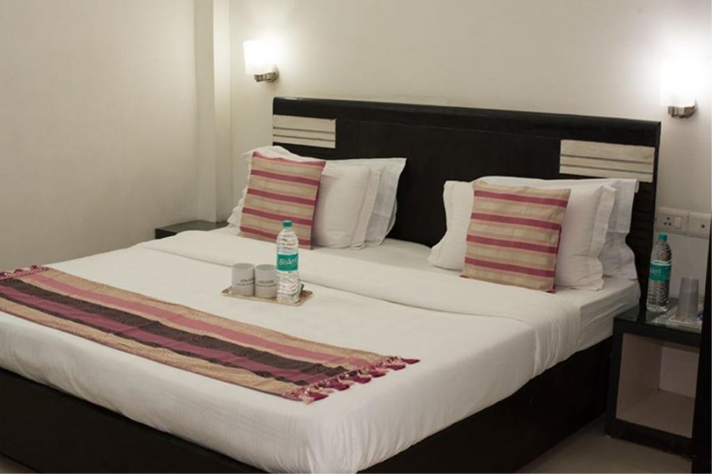 Aura Suites Gurgaon Extérieur photo