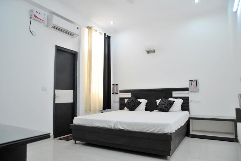 Aura Suites Gurgaon Extérieur photo